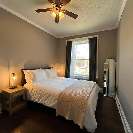 Cozy 2Br-1Ba Backyard & King Bed Apartment Saint Louis Exterior photo