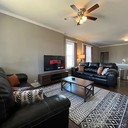 Cozy 2Br-1Ba Backyard & King Bed Apartment Saint Louis Exterior photo