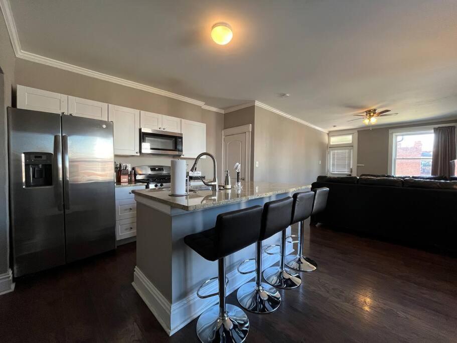 Cozy 2br-1ba Backyard & King Bed Apartamento *